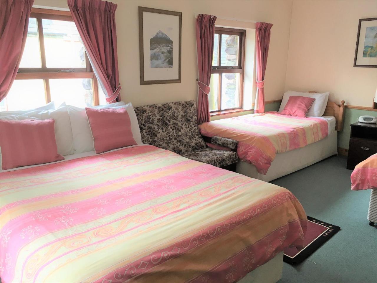 O'Connors Guesthouse Faha  Kültér fotó